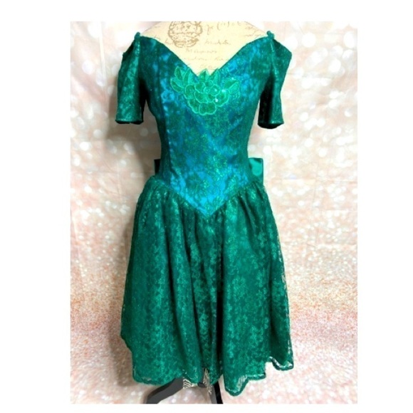 GUNNE SAX Vintage by Jessica McClintock Green Lace Overlay Prom/Party Dress - Picture 1 of 13